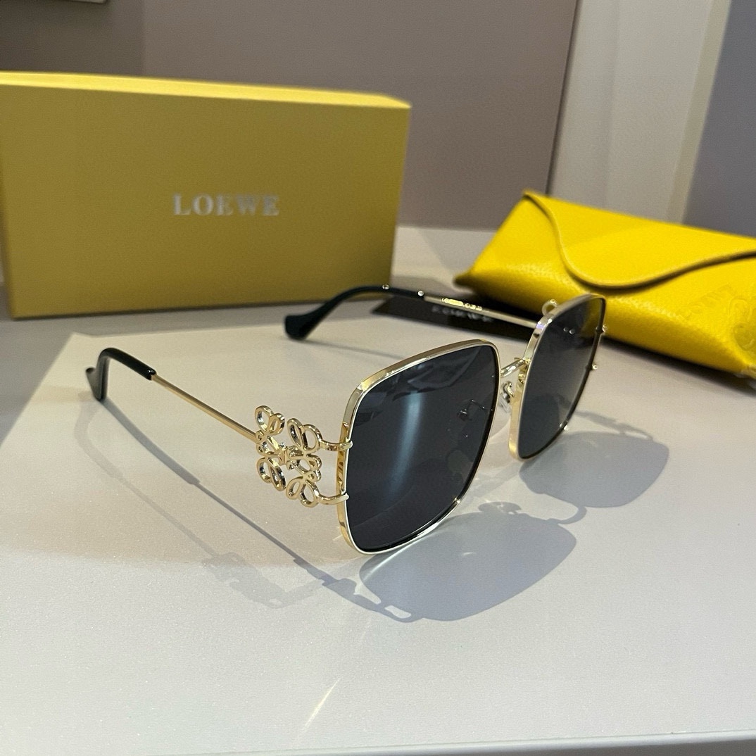 Loewe sunglasses