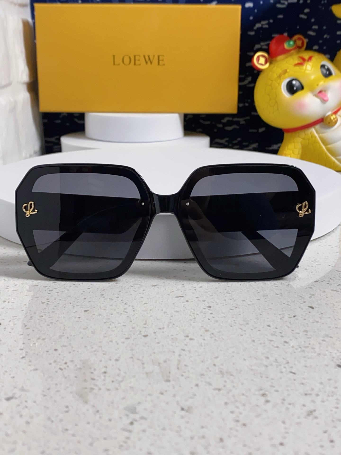 Loewe sunglasses