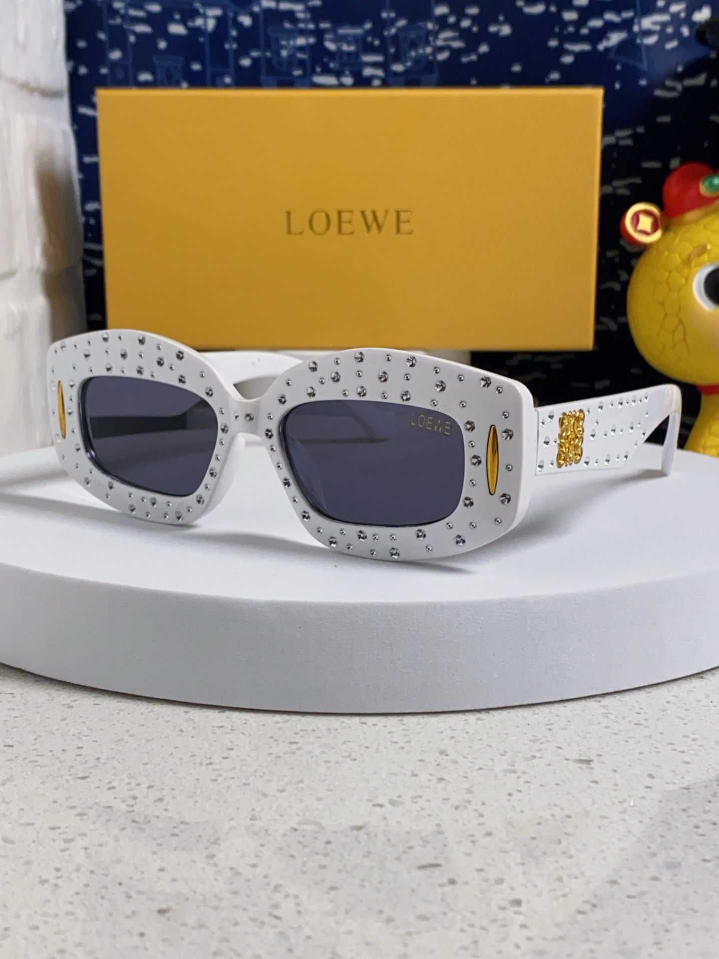 Loewe sunglasses