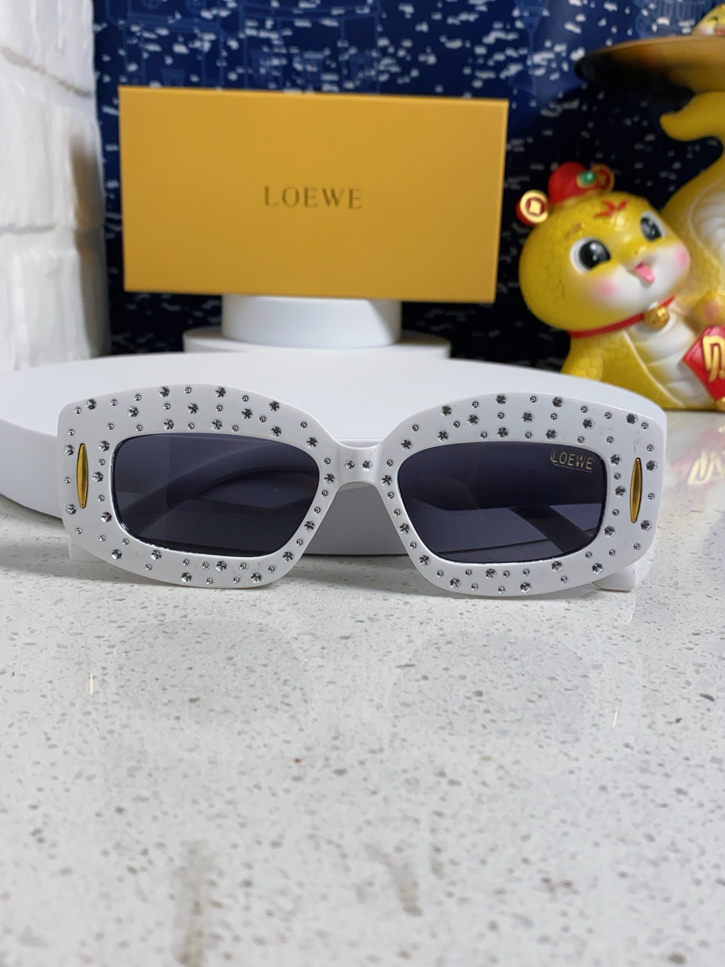 Loewe sunglasses