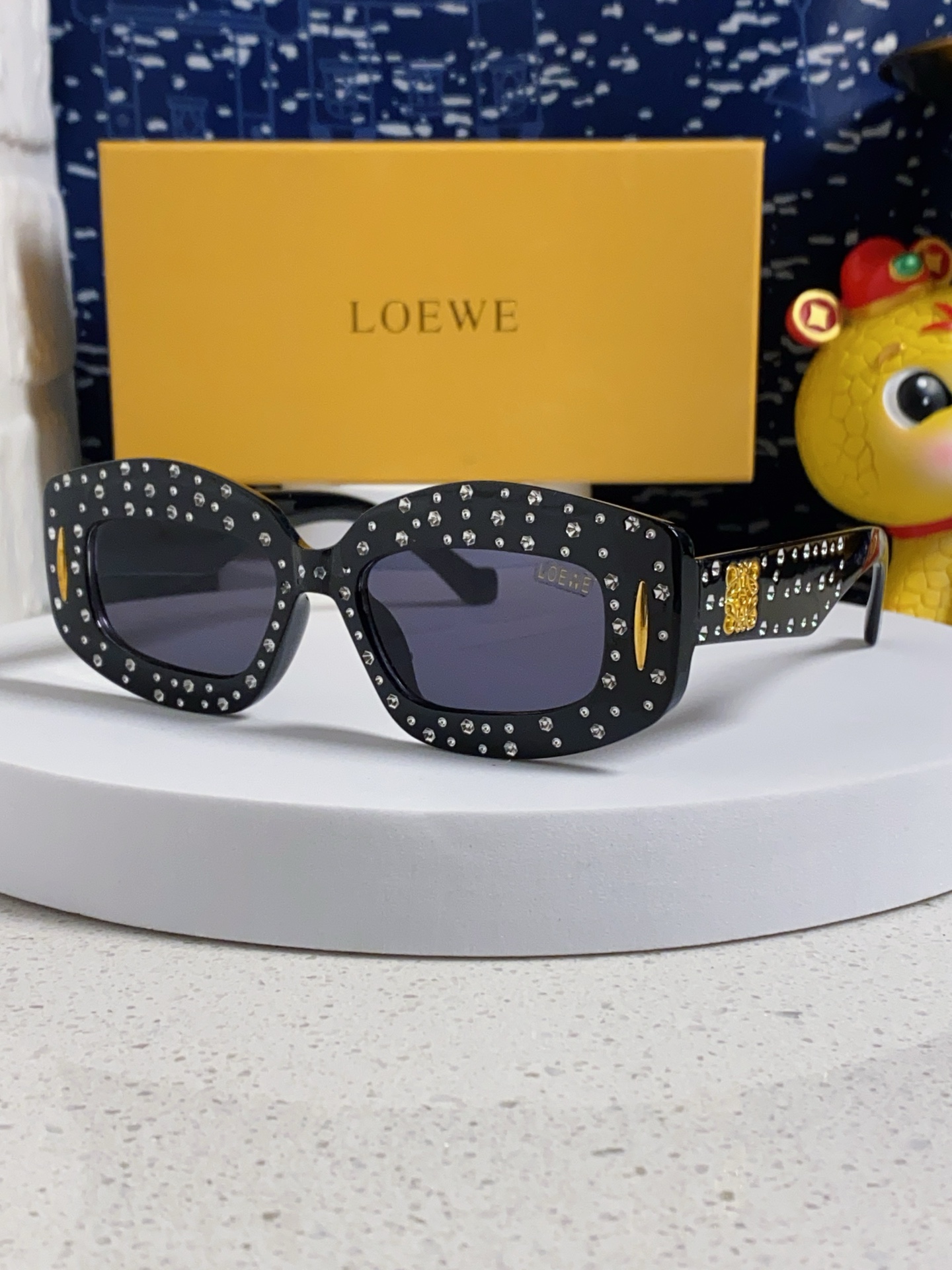 Loewe sunglasses