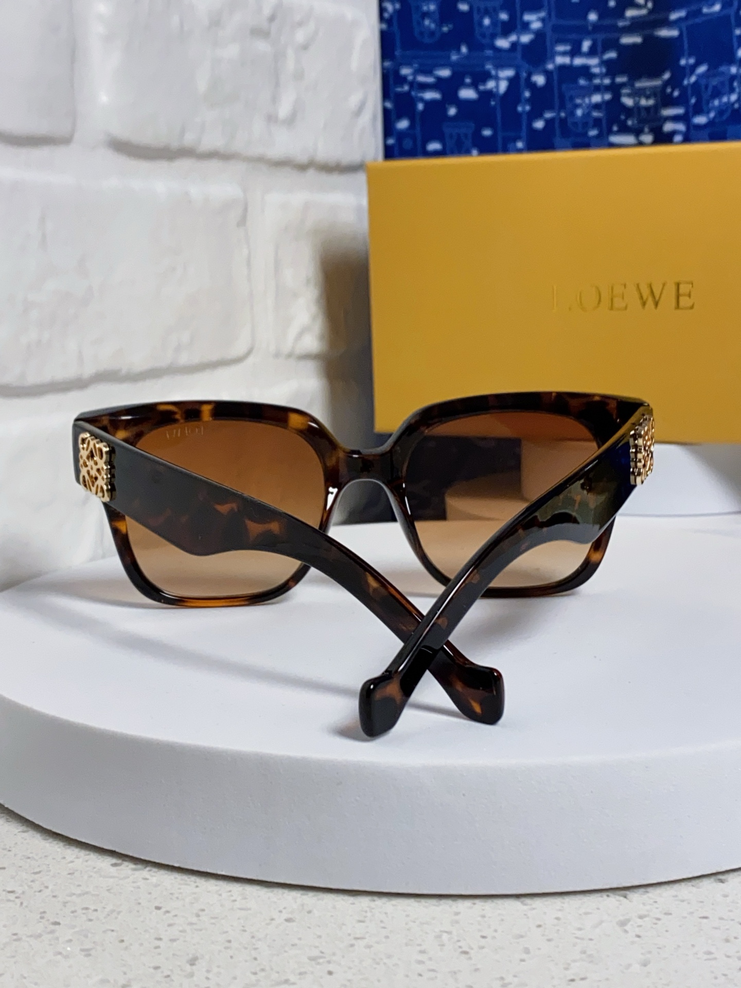 Loewe sunglasses