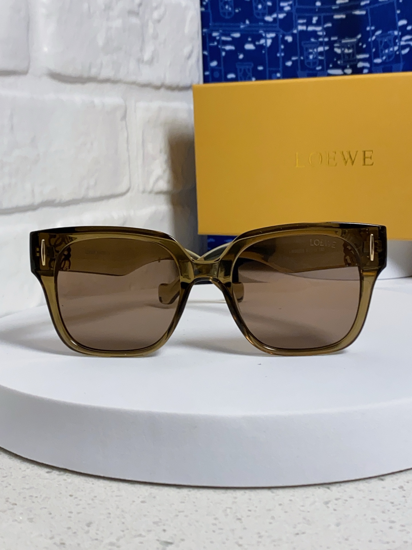Loewe sunglasses