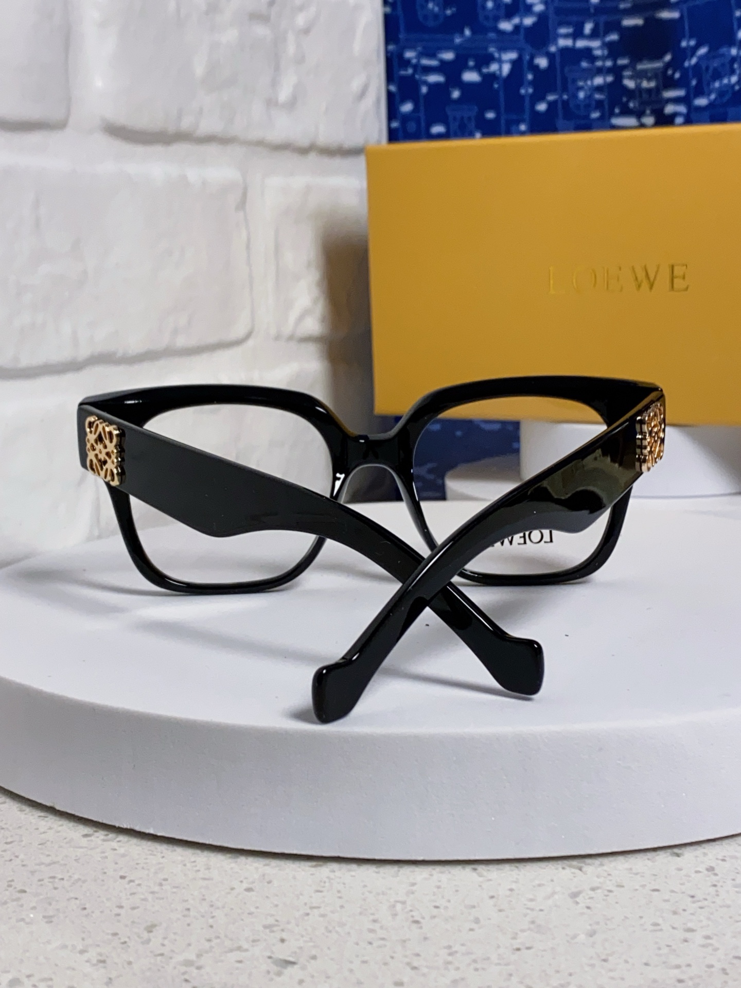 Loewe sunglasses