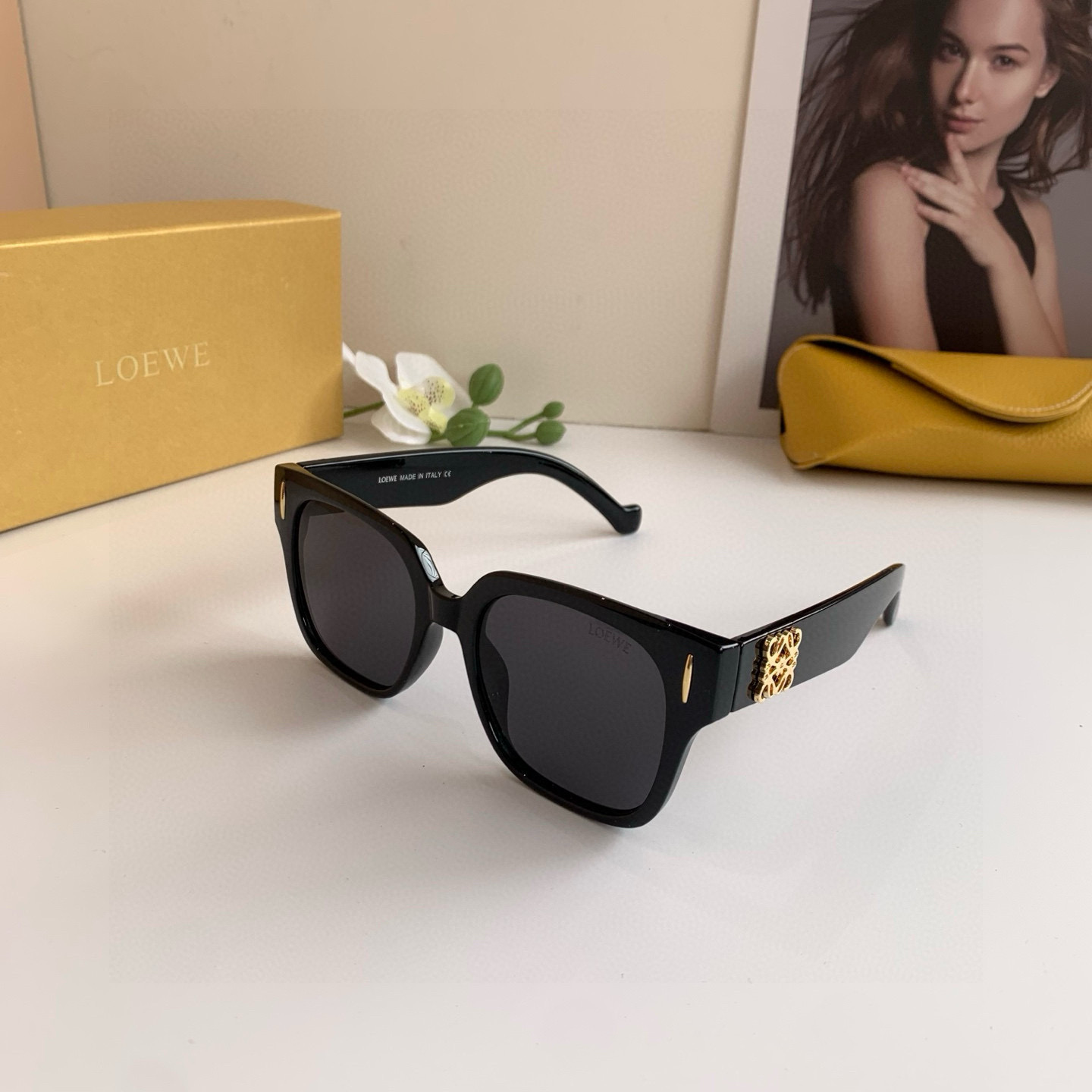 Loewe sunglasses