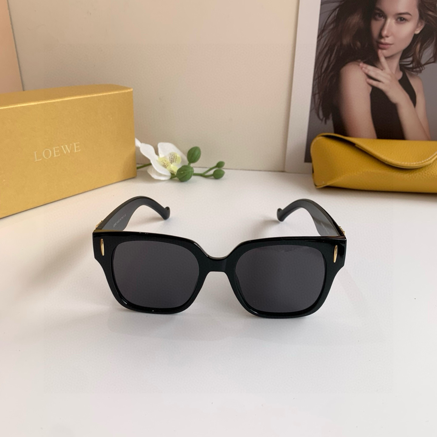 Loewe sunglasses