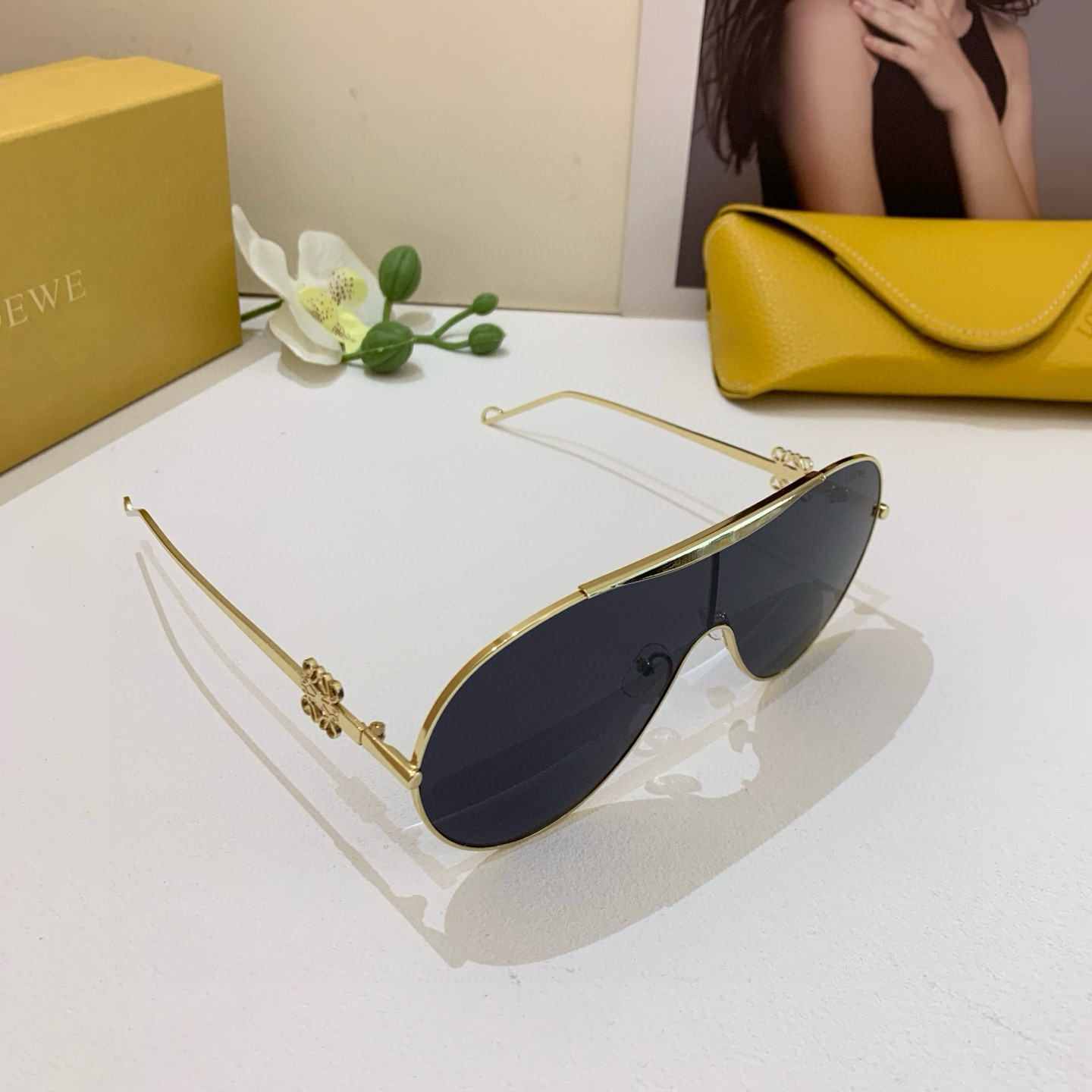 Loewe sunglasses