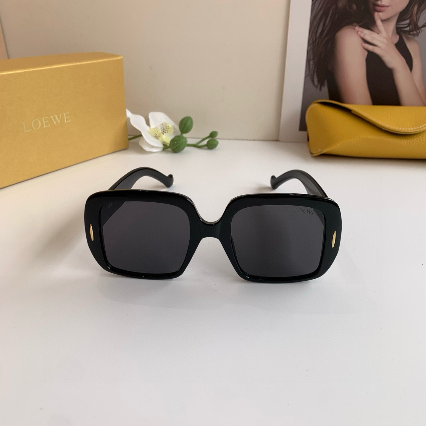 Loewe sunglasses
