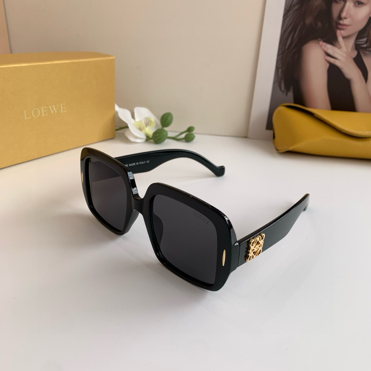 Loewe sunglasses