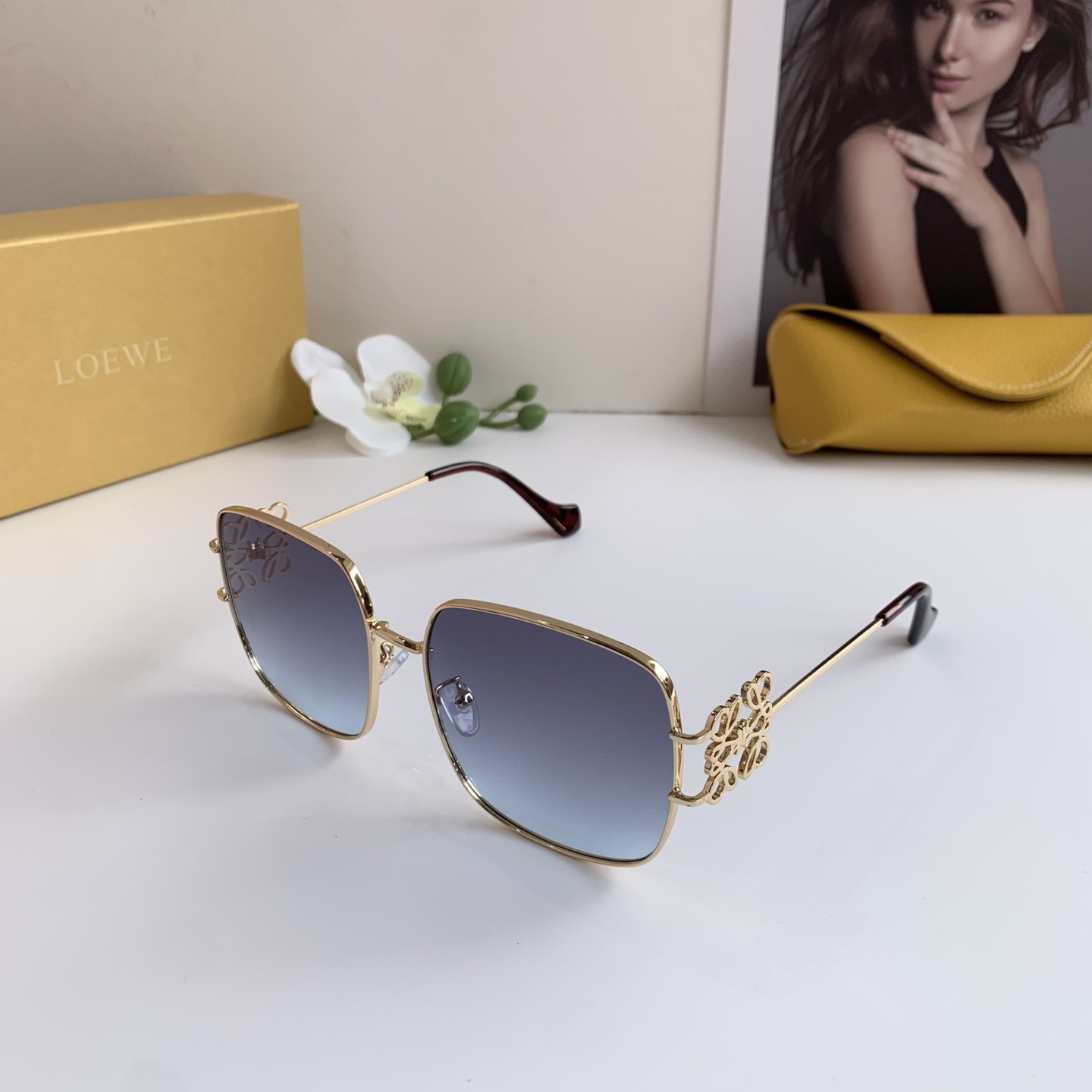 Loewe sunglasses