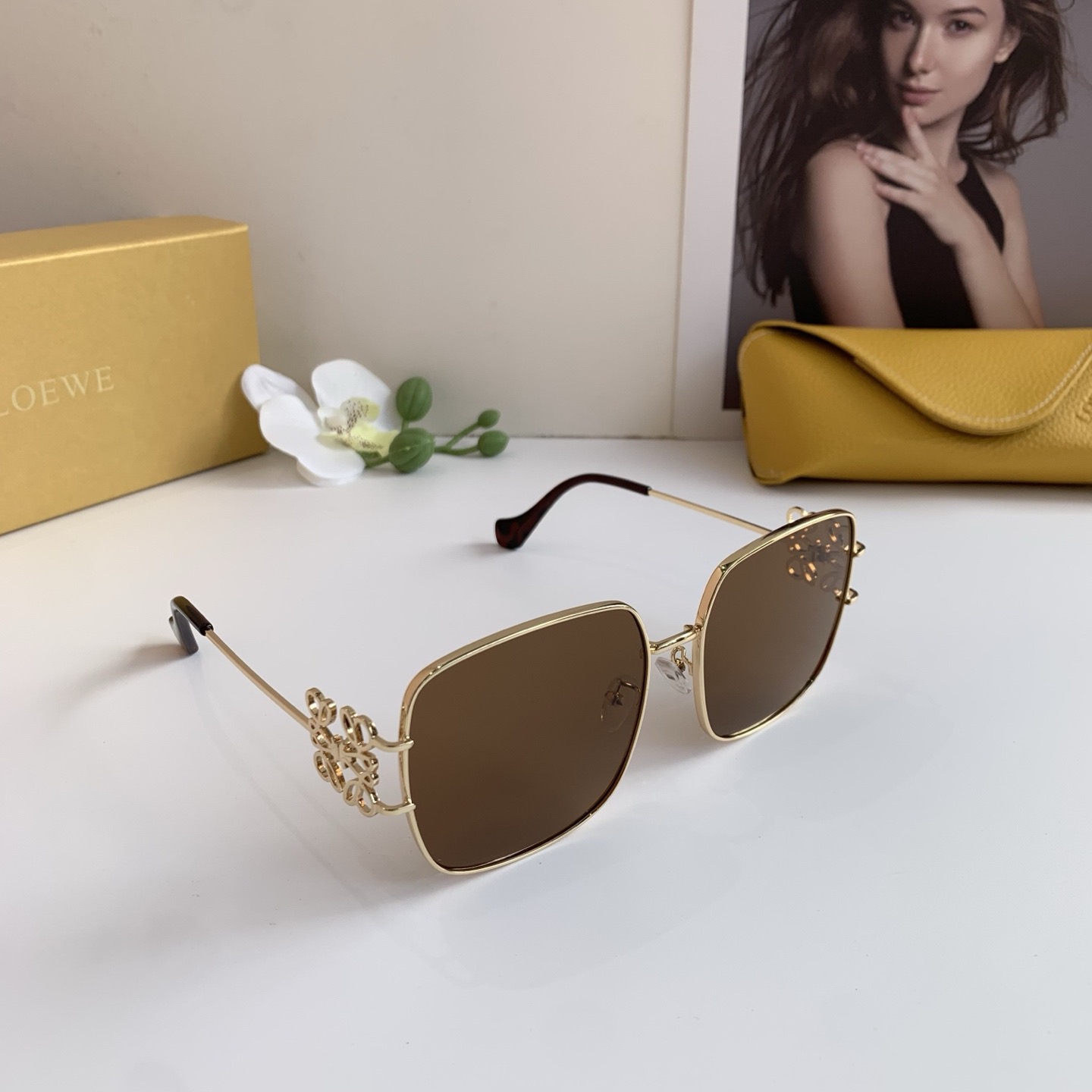 Loewe sunglasses