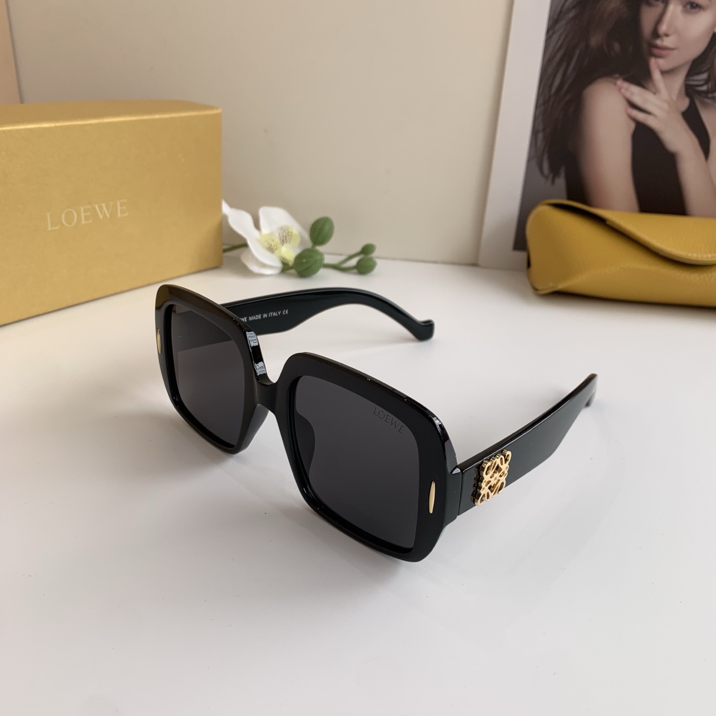 Loewe sunglasses