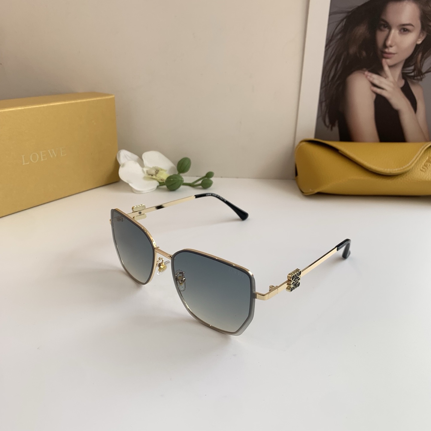 Loewe sunglasses