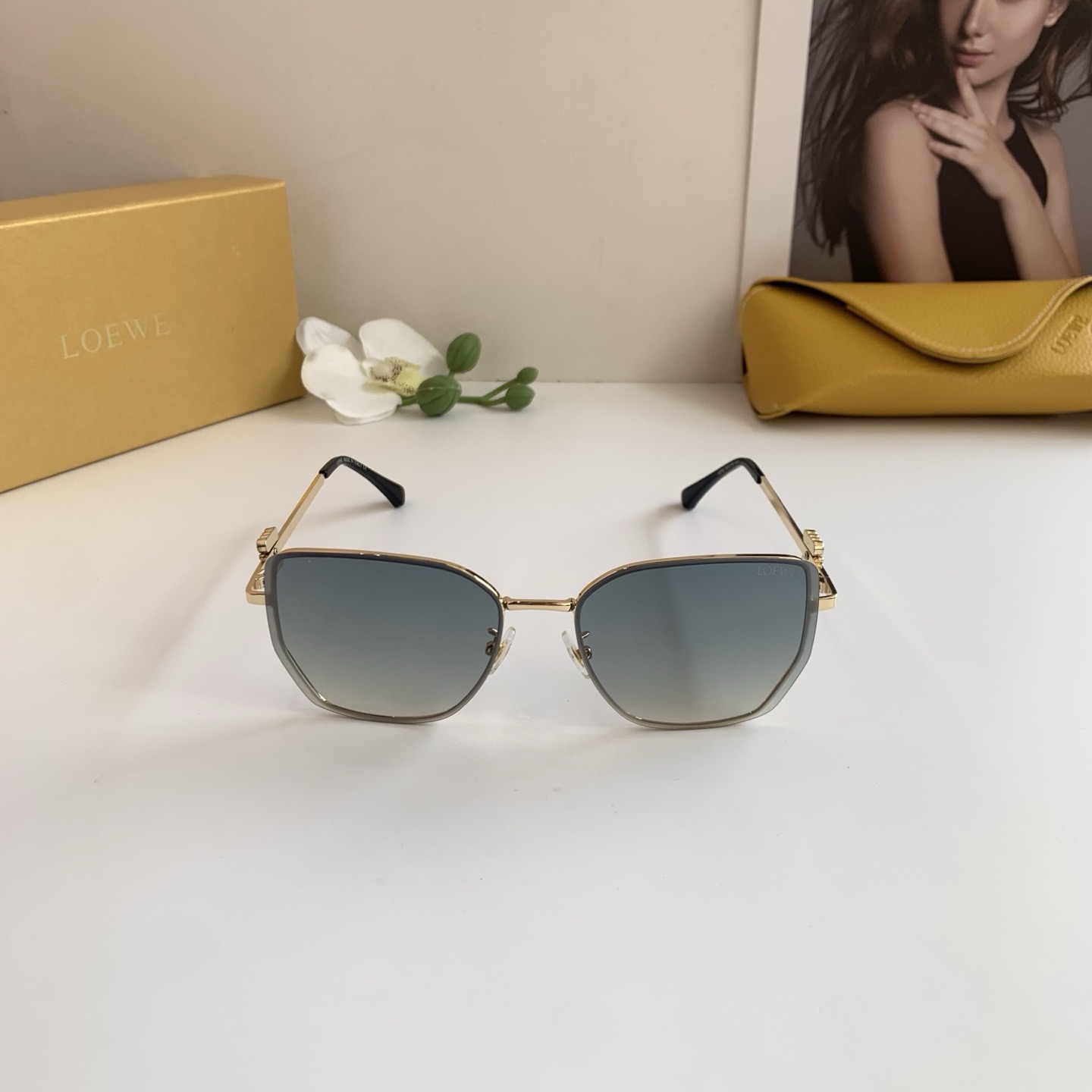 Loewe sunglasses