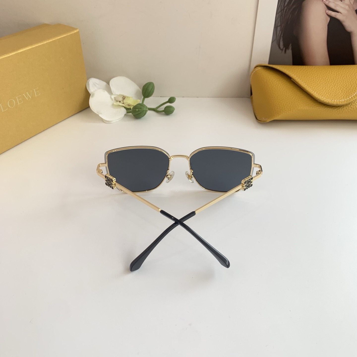 Loewe sunglasses