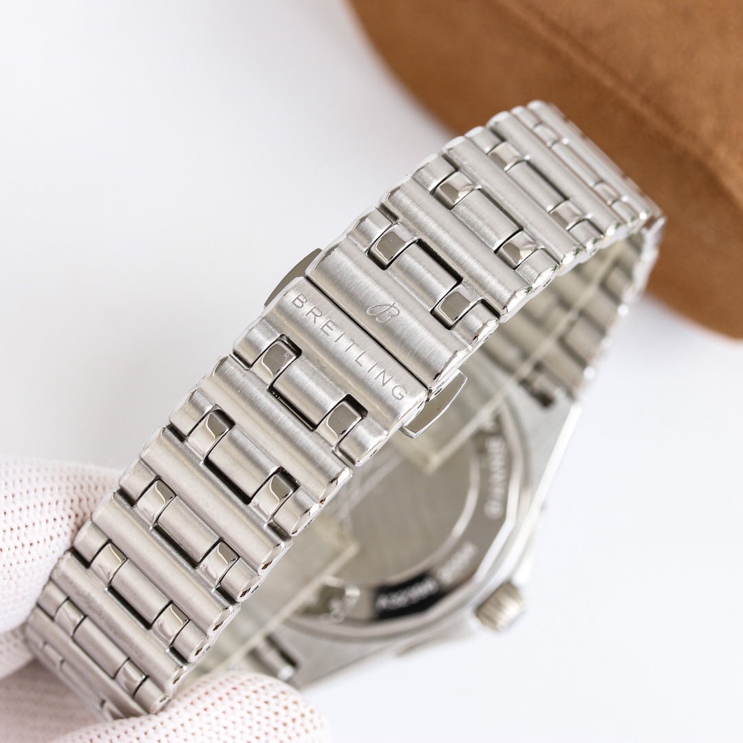 Breitling