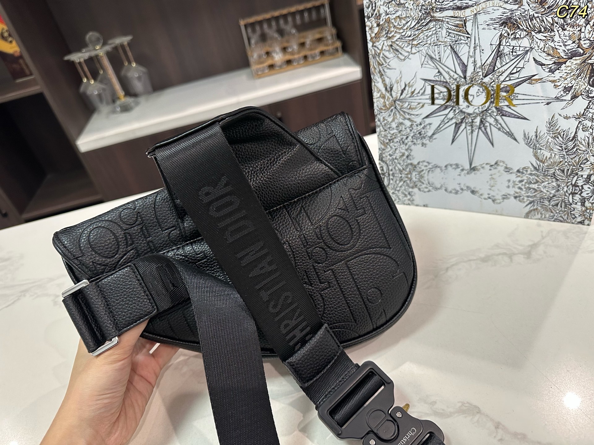 Dior