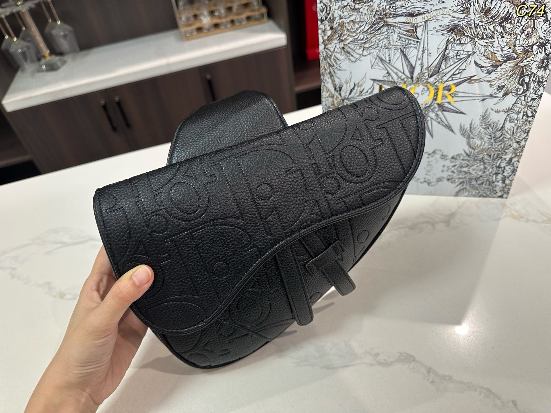 Dior