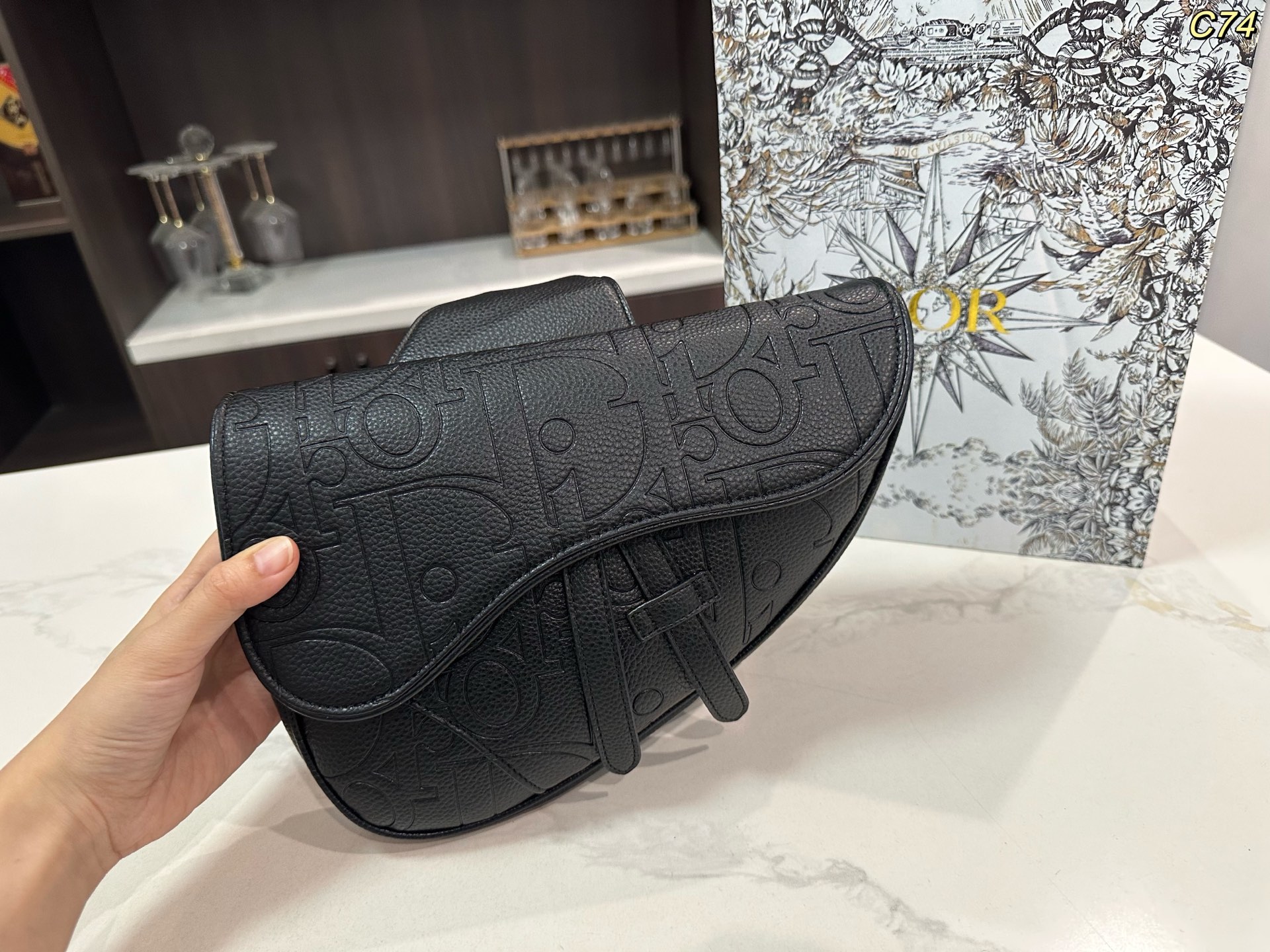 Dior