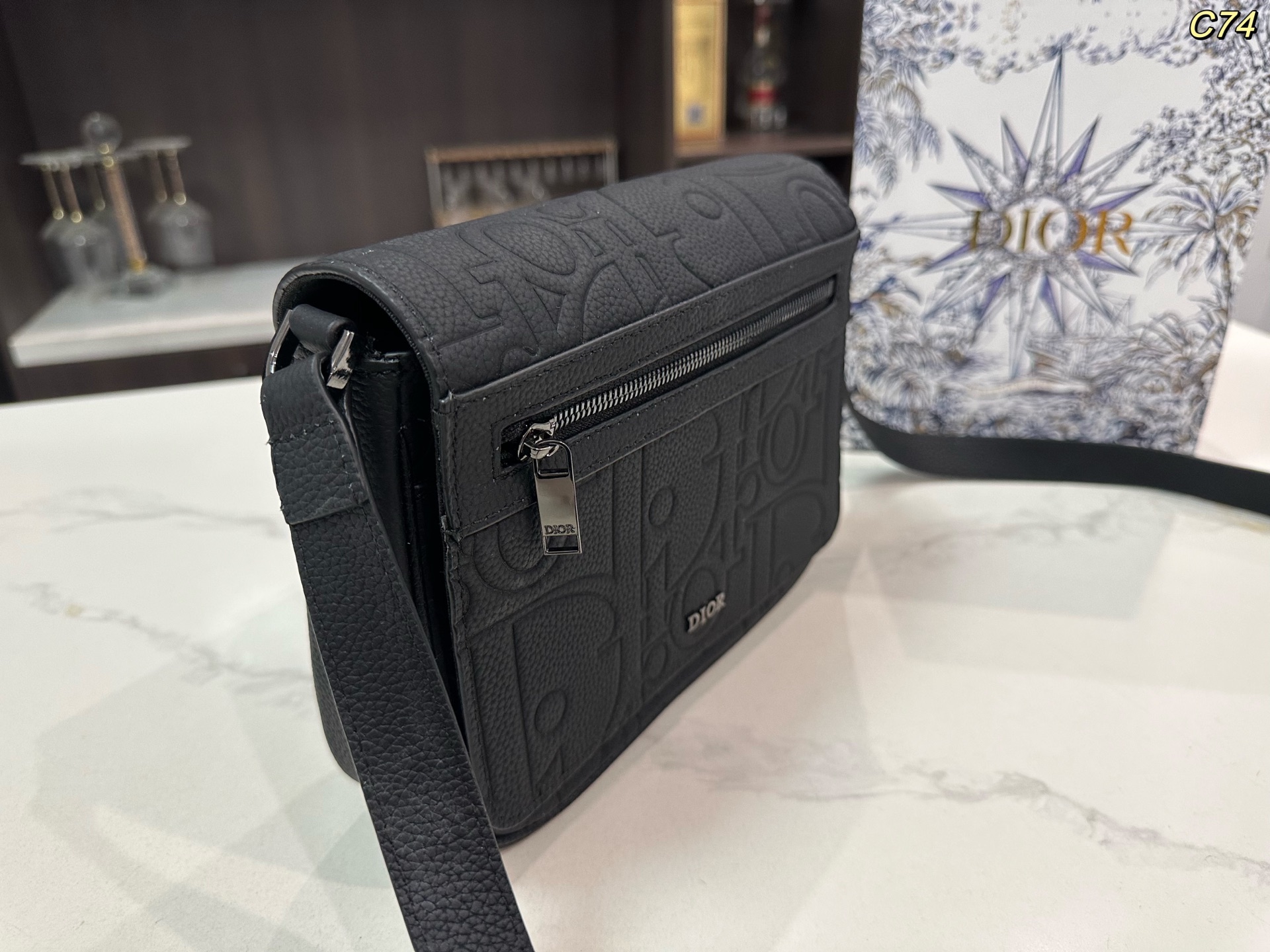 Dior