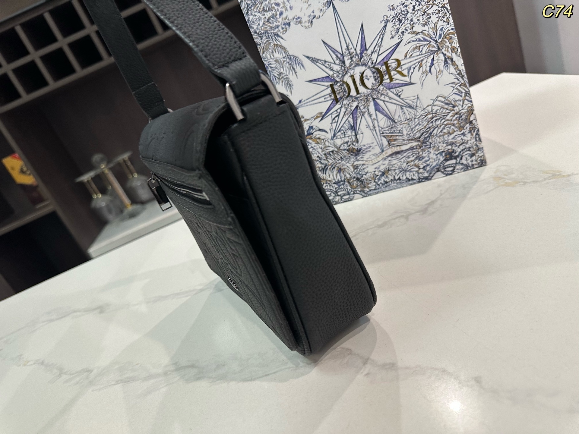Dior