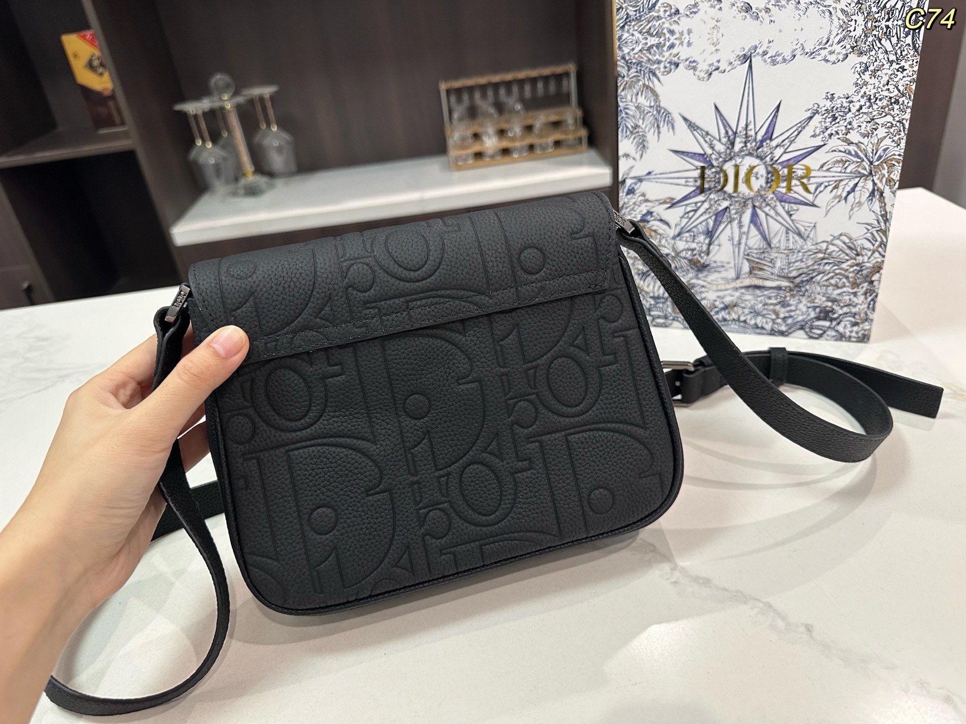 Dior