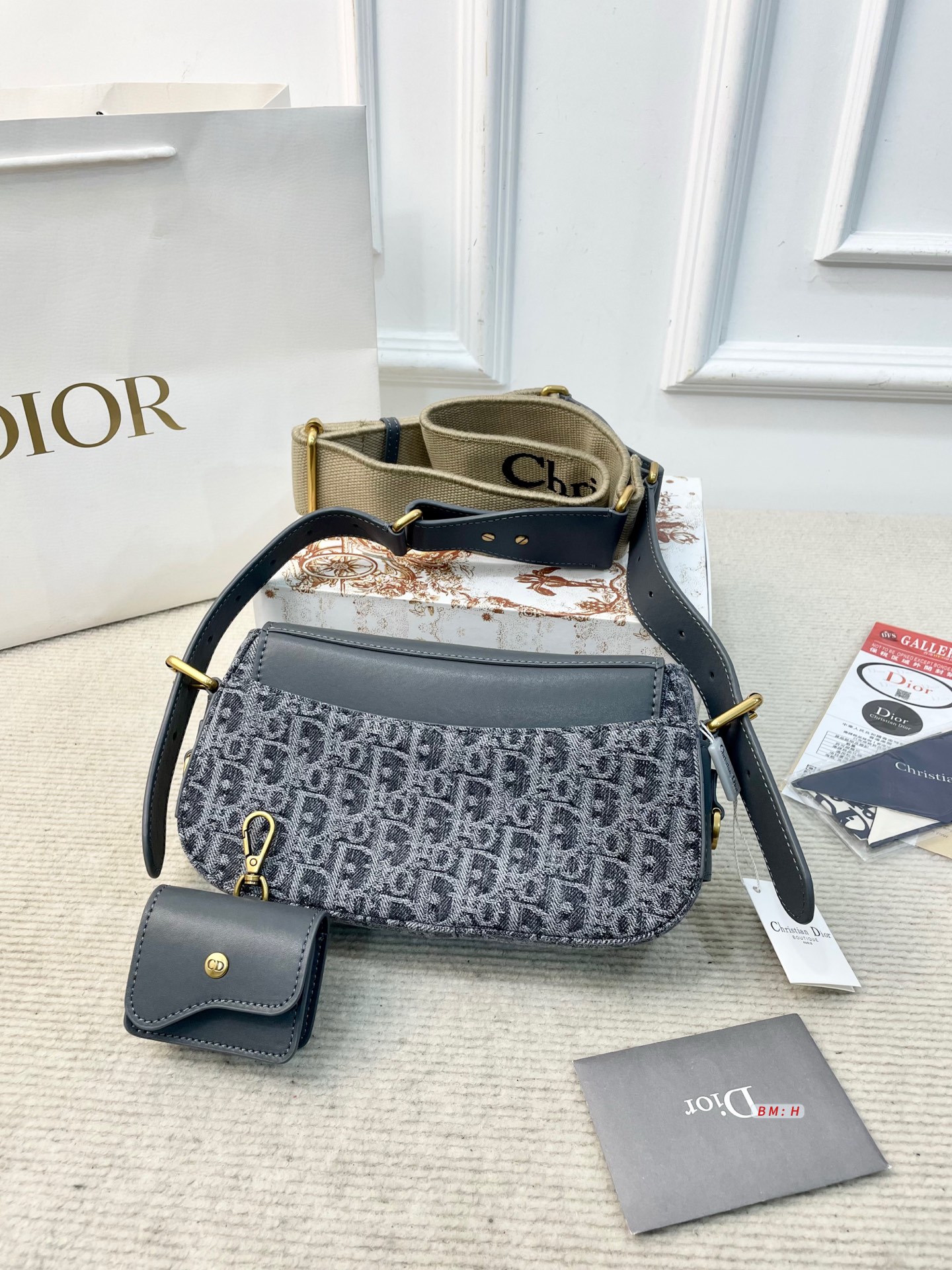 Dior