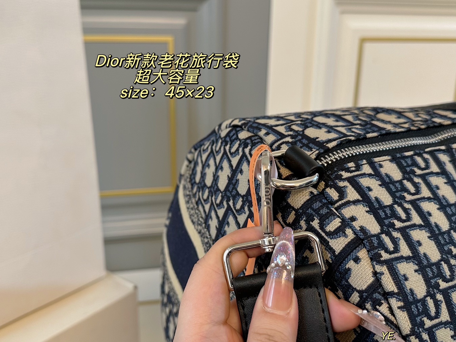 Dior
