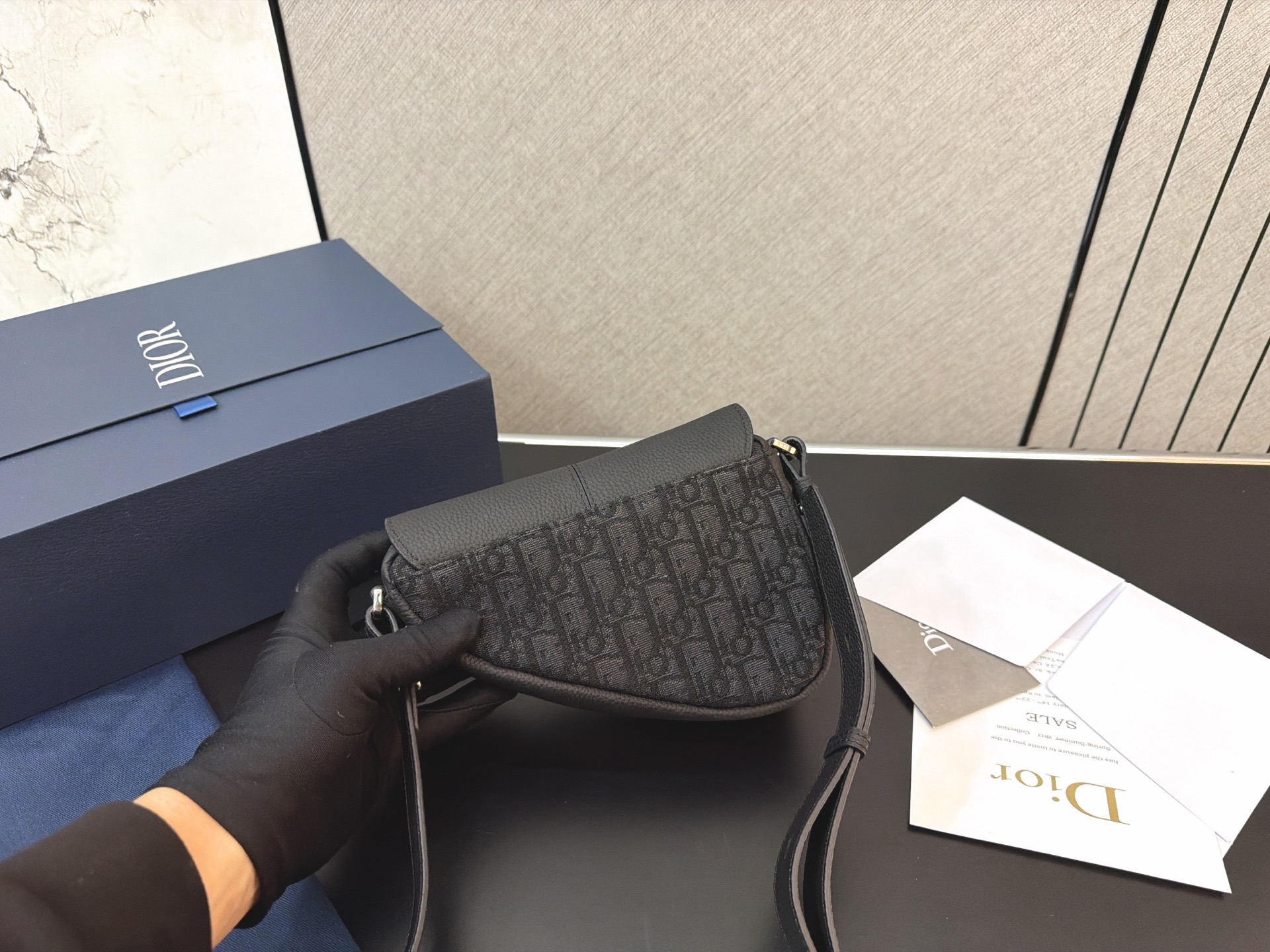 Dior