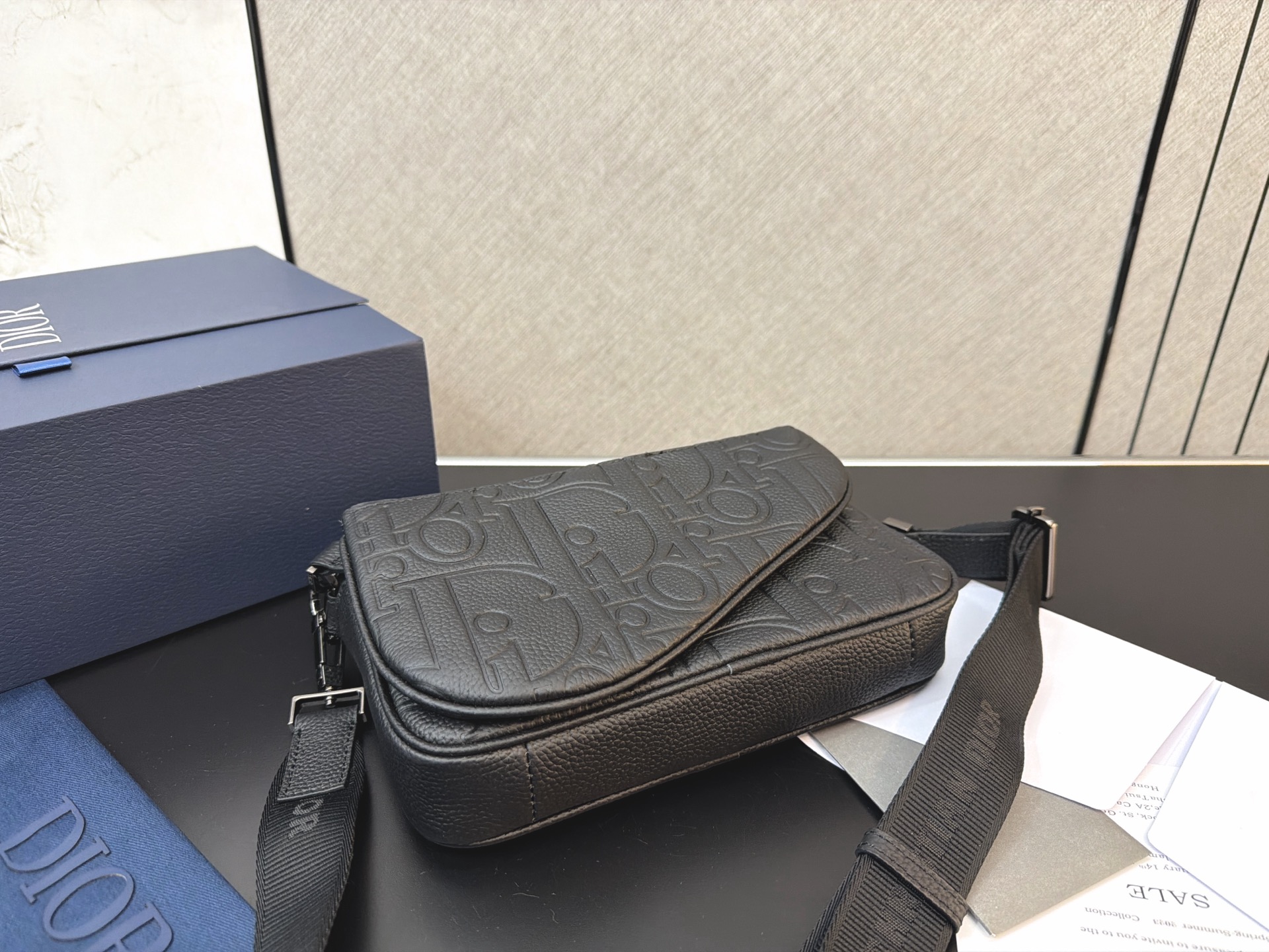 Dior