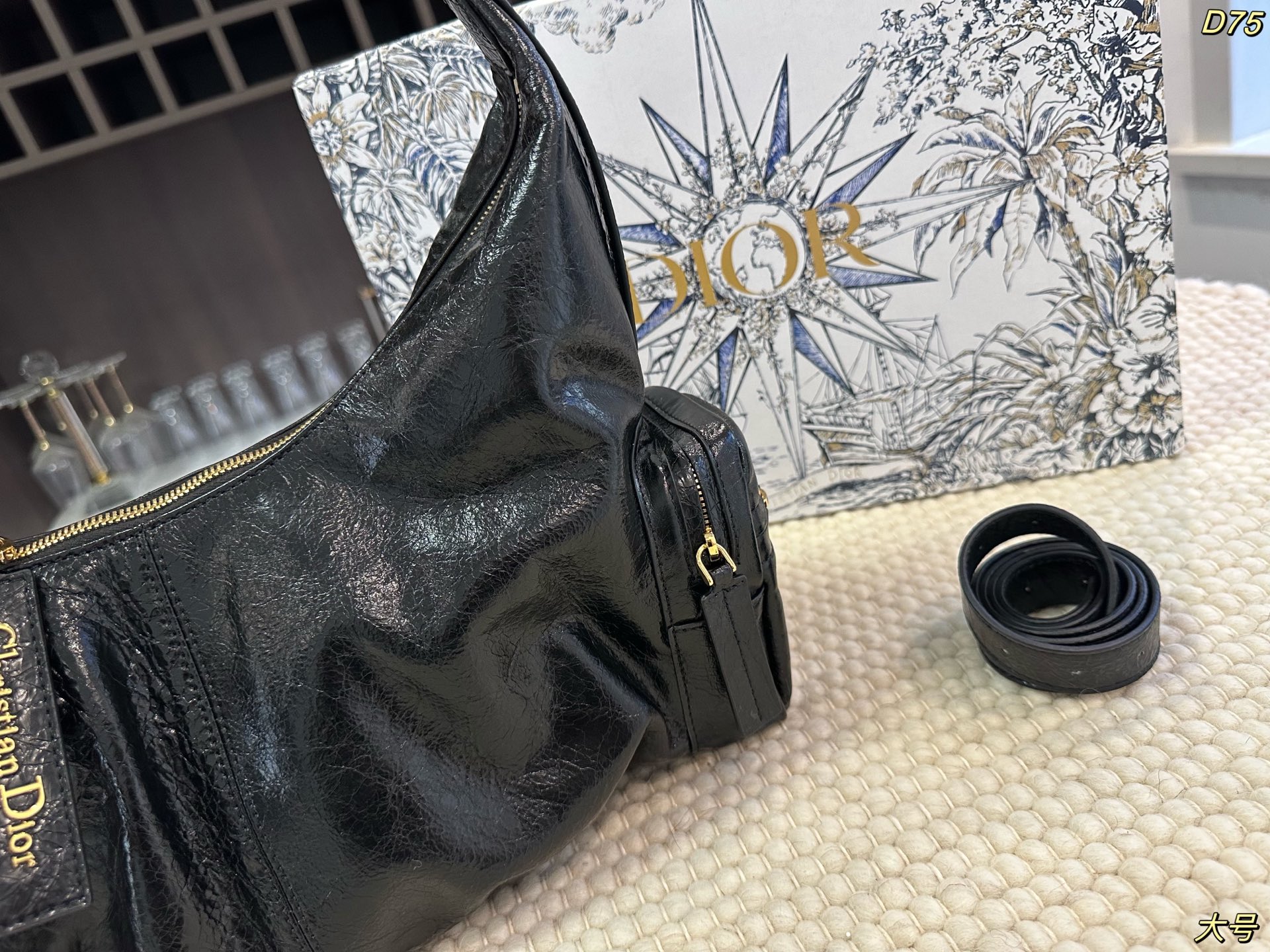 Dior