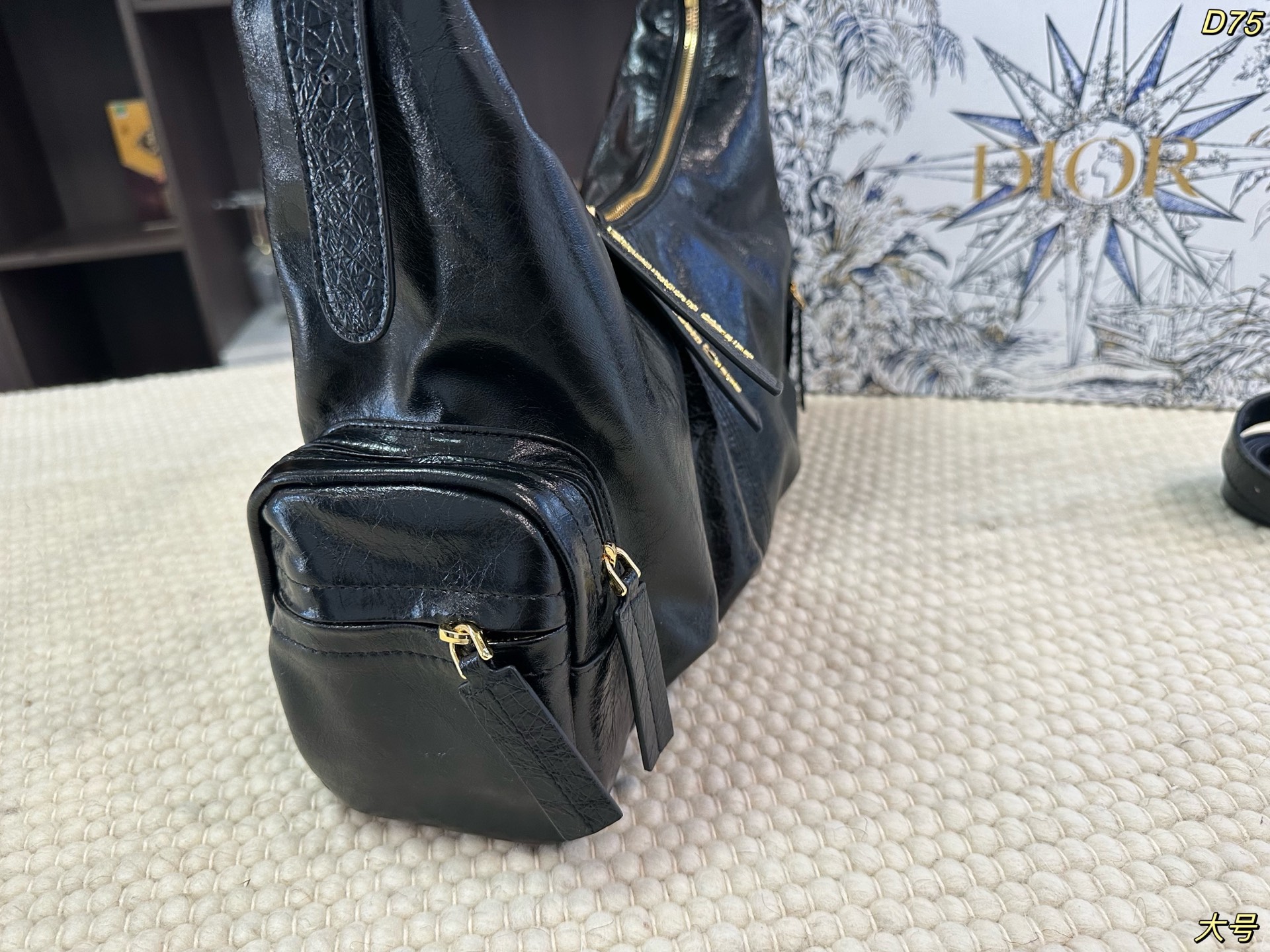 Dior