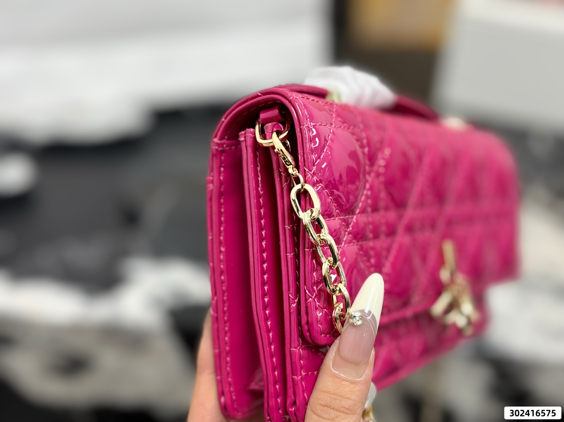 Dior