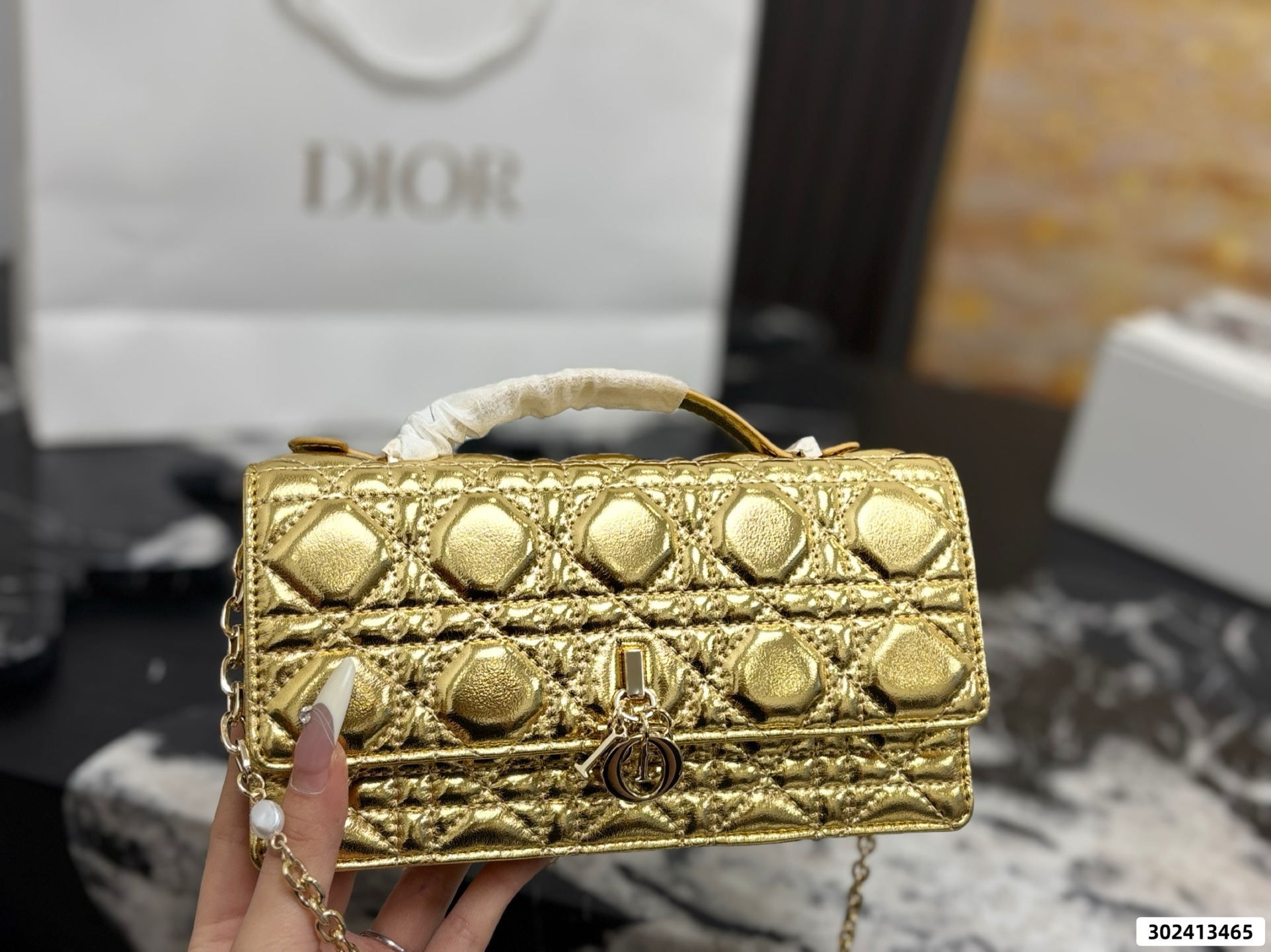 Dior