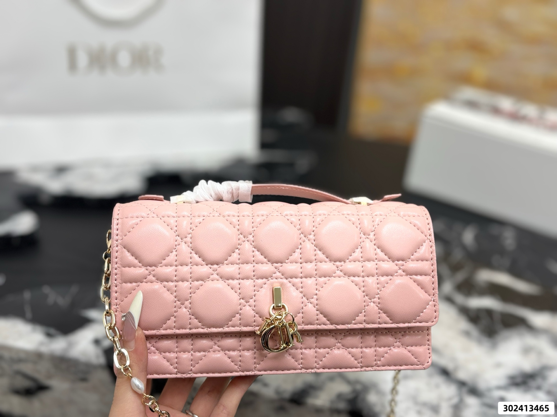 Dior