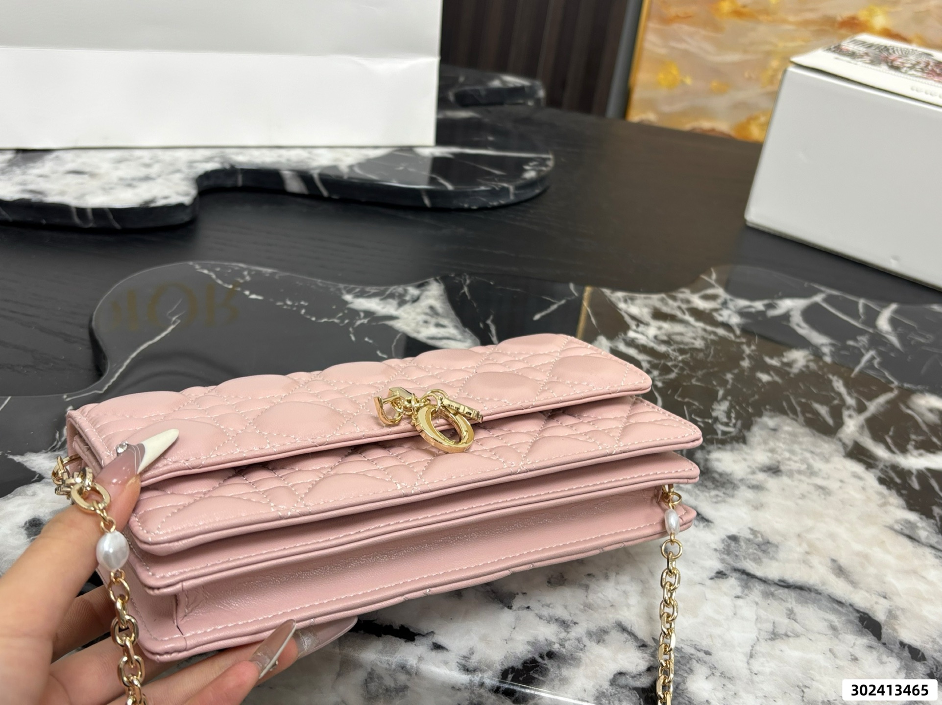 Dior