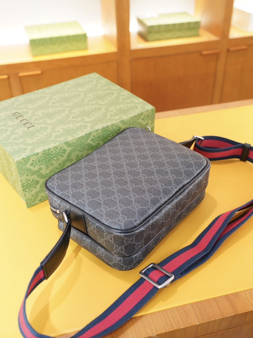 Gucci