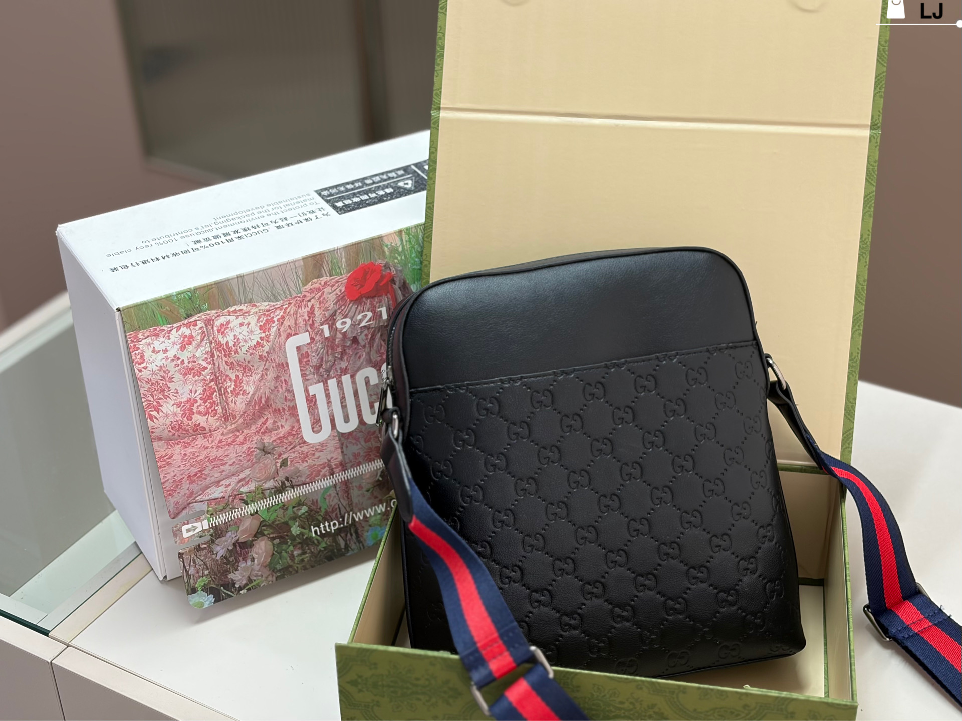 Gucci