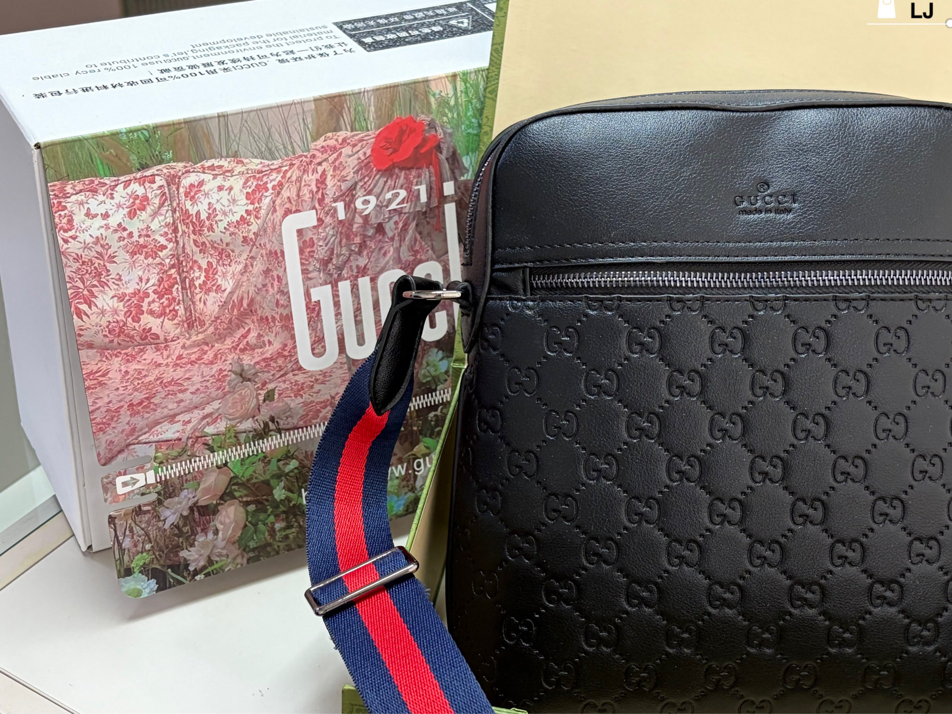 Gucci