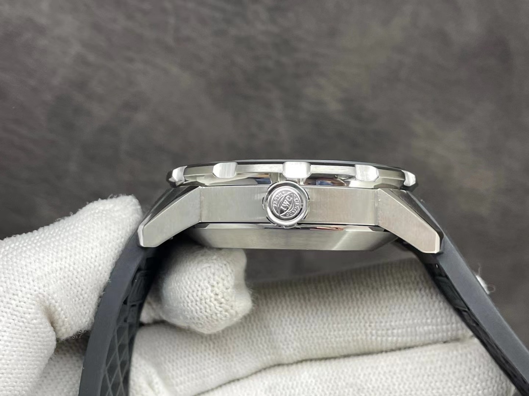 IWC