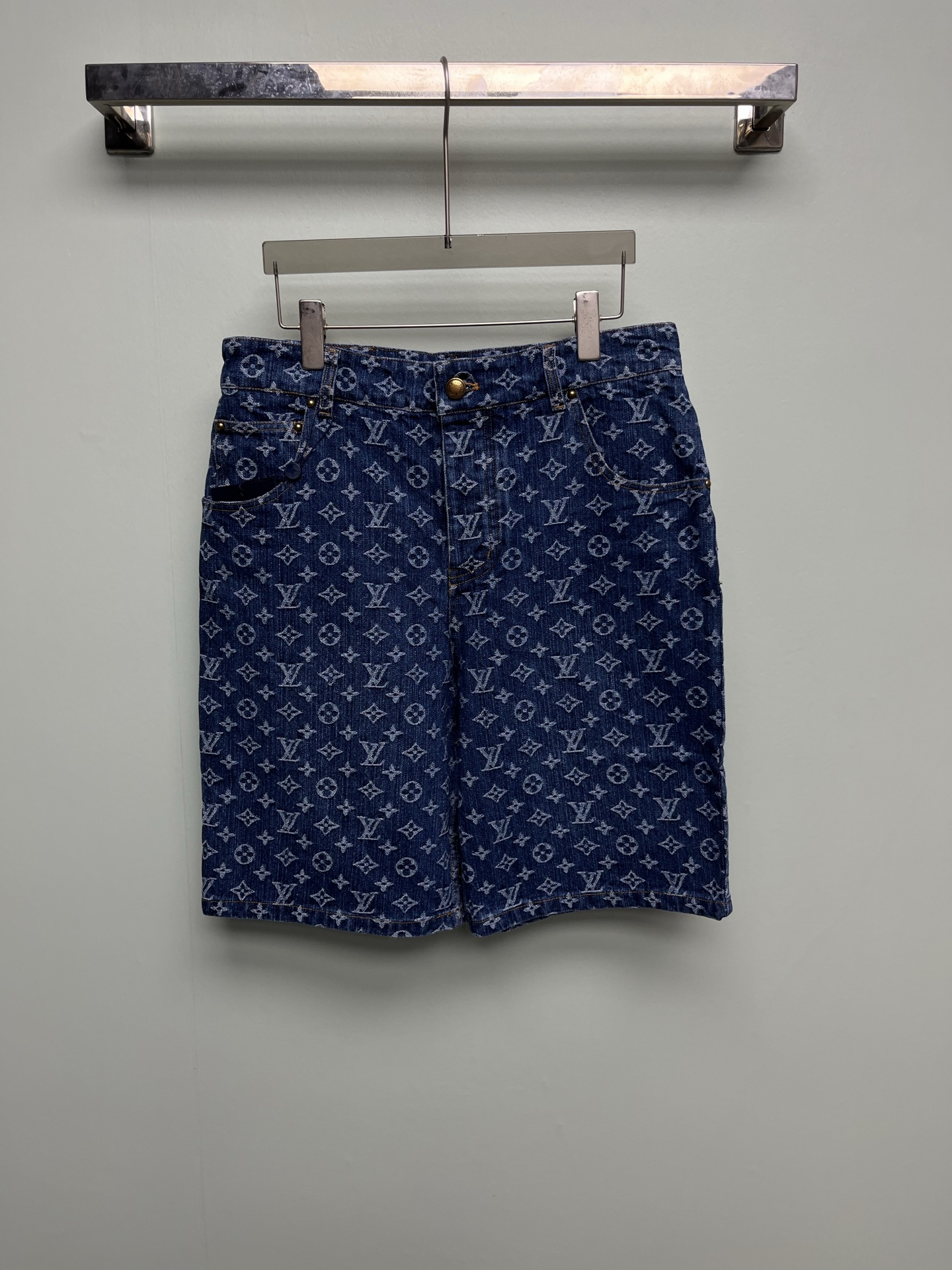 shorts woman