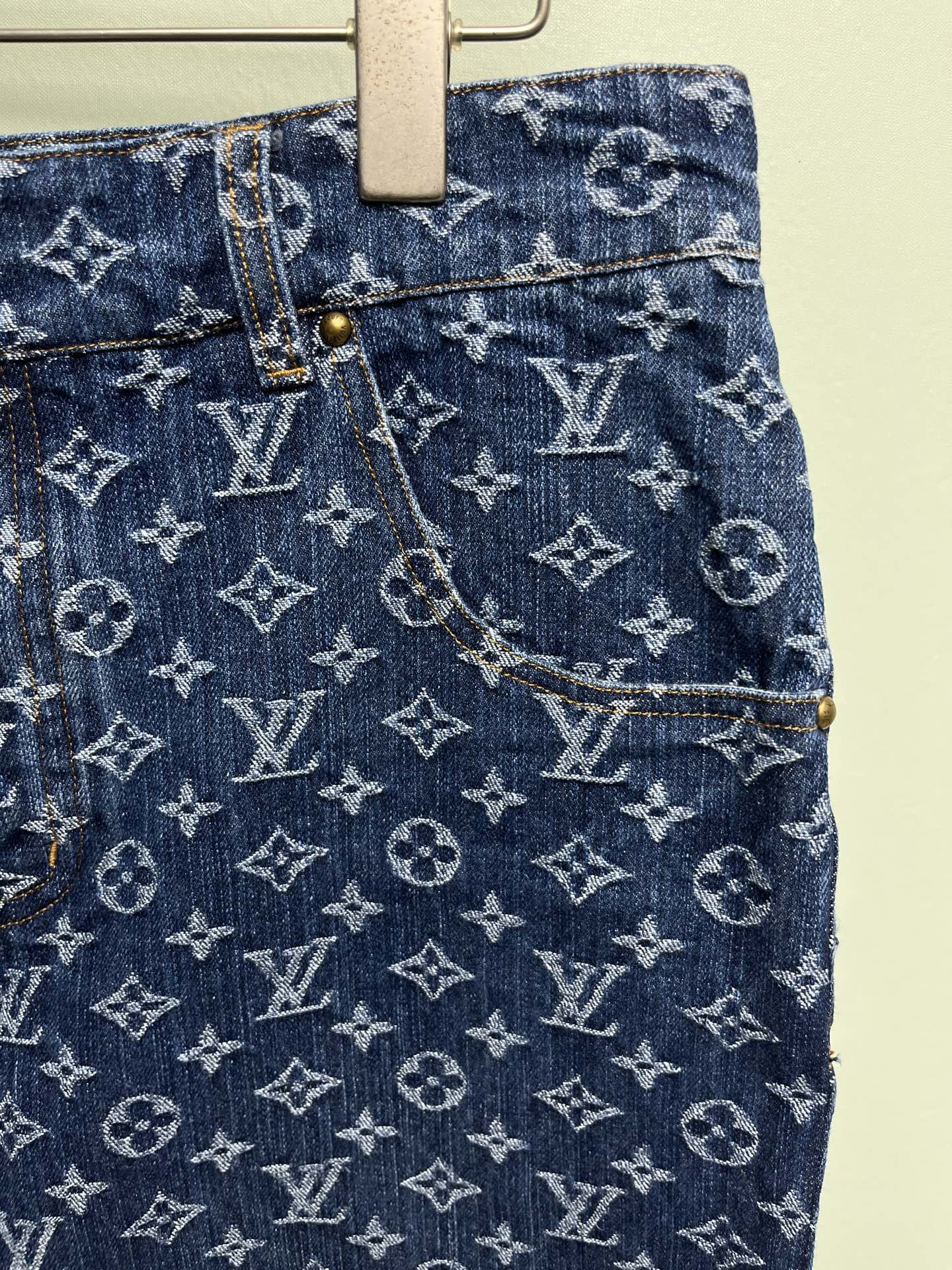 shorts woman
