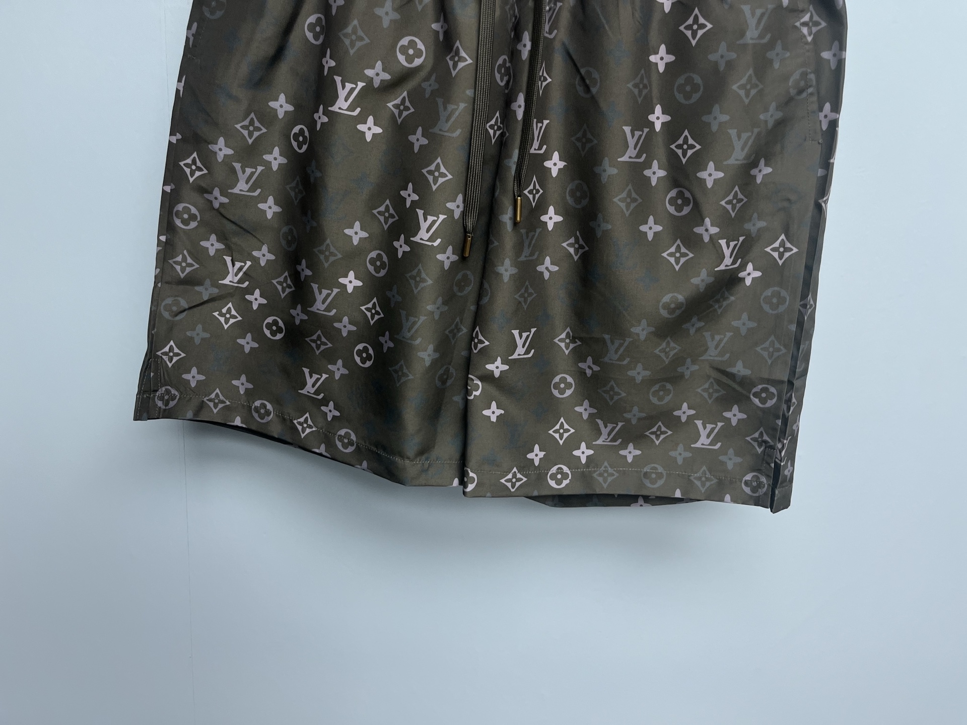 shorts woman