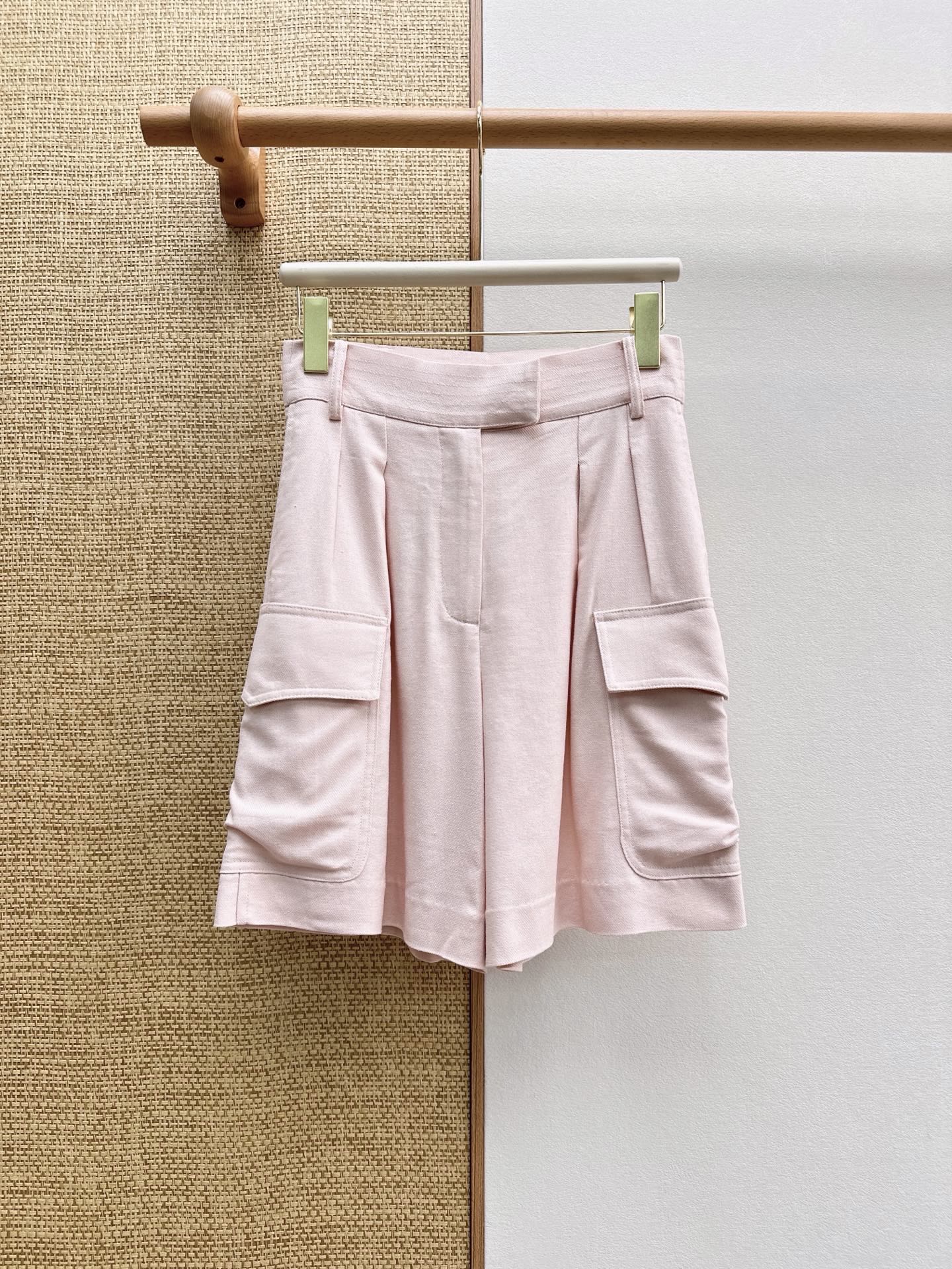 shorts woman