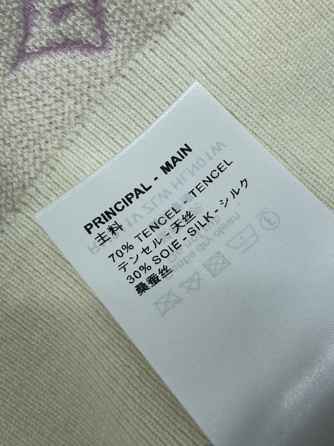 t-shirt woman