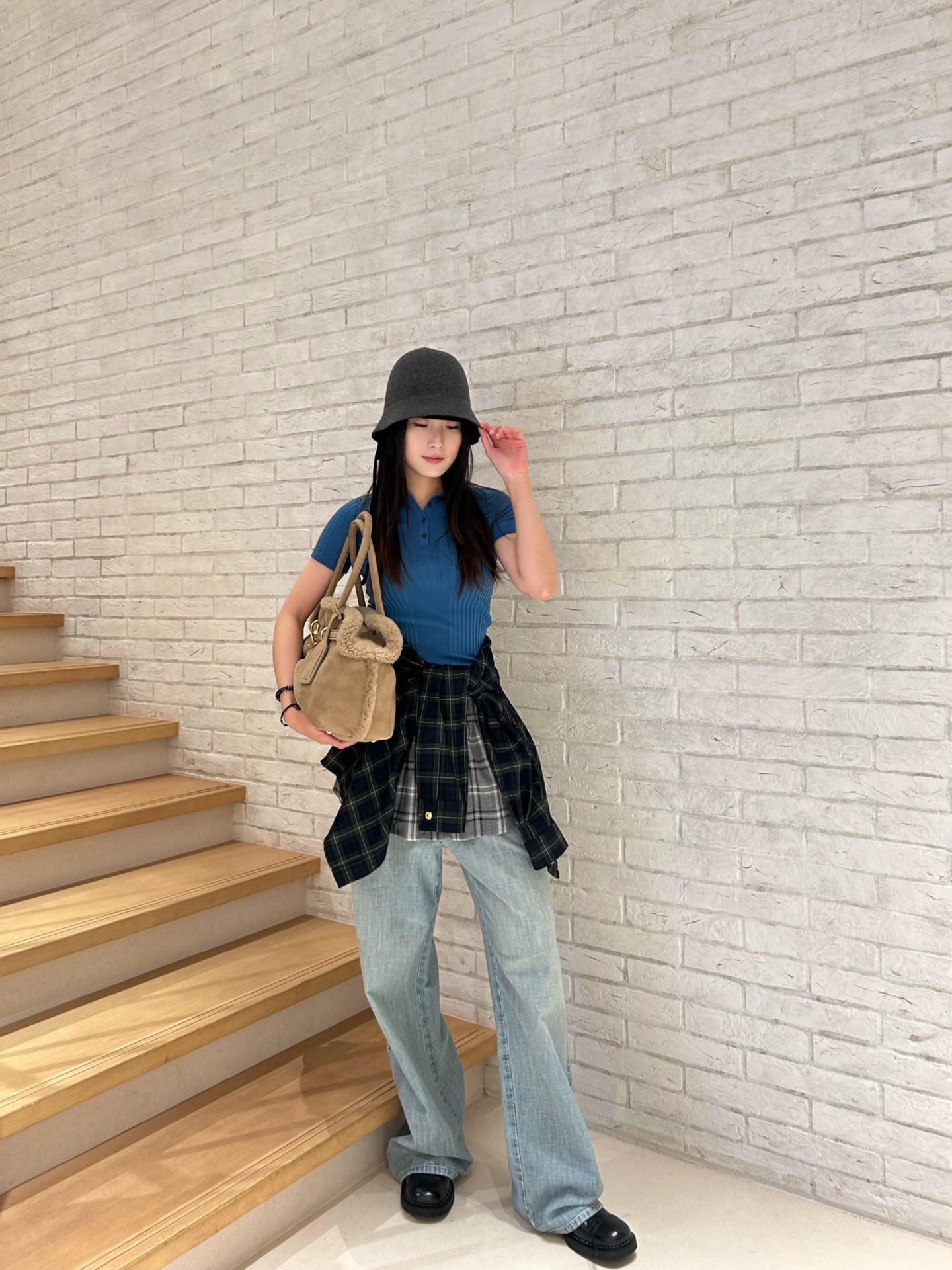 t-shirt woman
