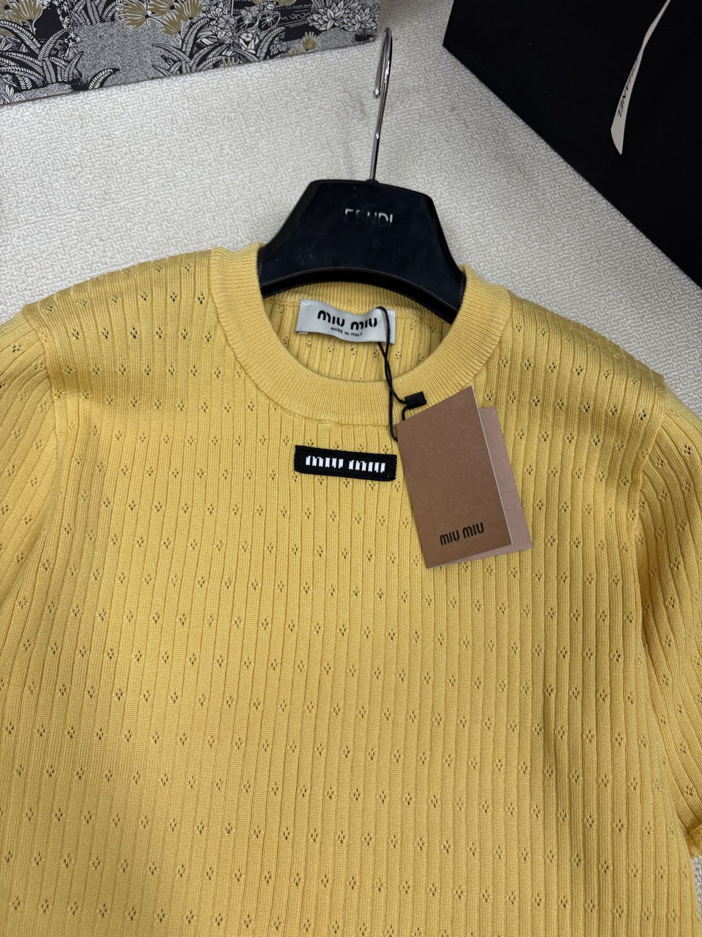 t-shirt woman